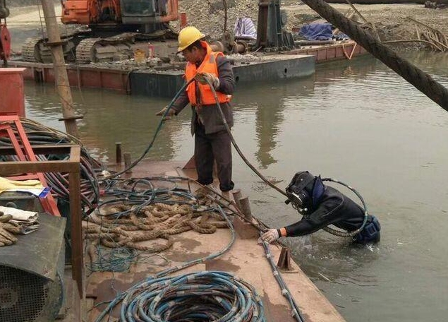 振安潜水封堵打捞